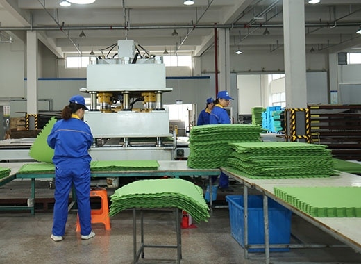 技術(shù)研發(fā) (2)